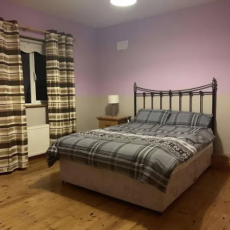 In Guest - 2 , Williamstown, Ireland